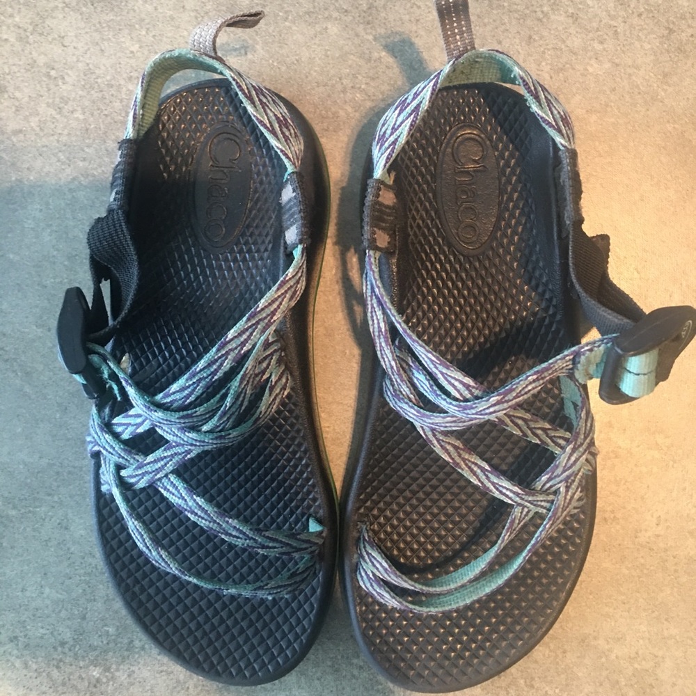 Little girls Chacos